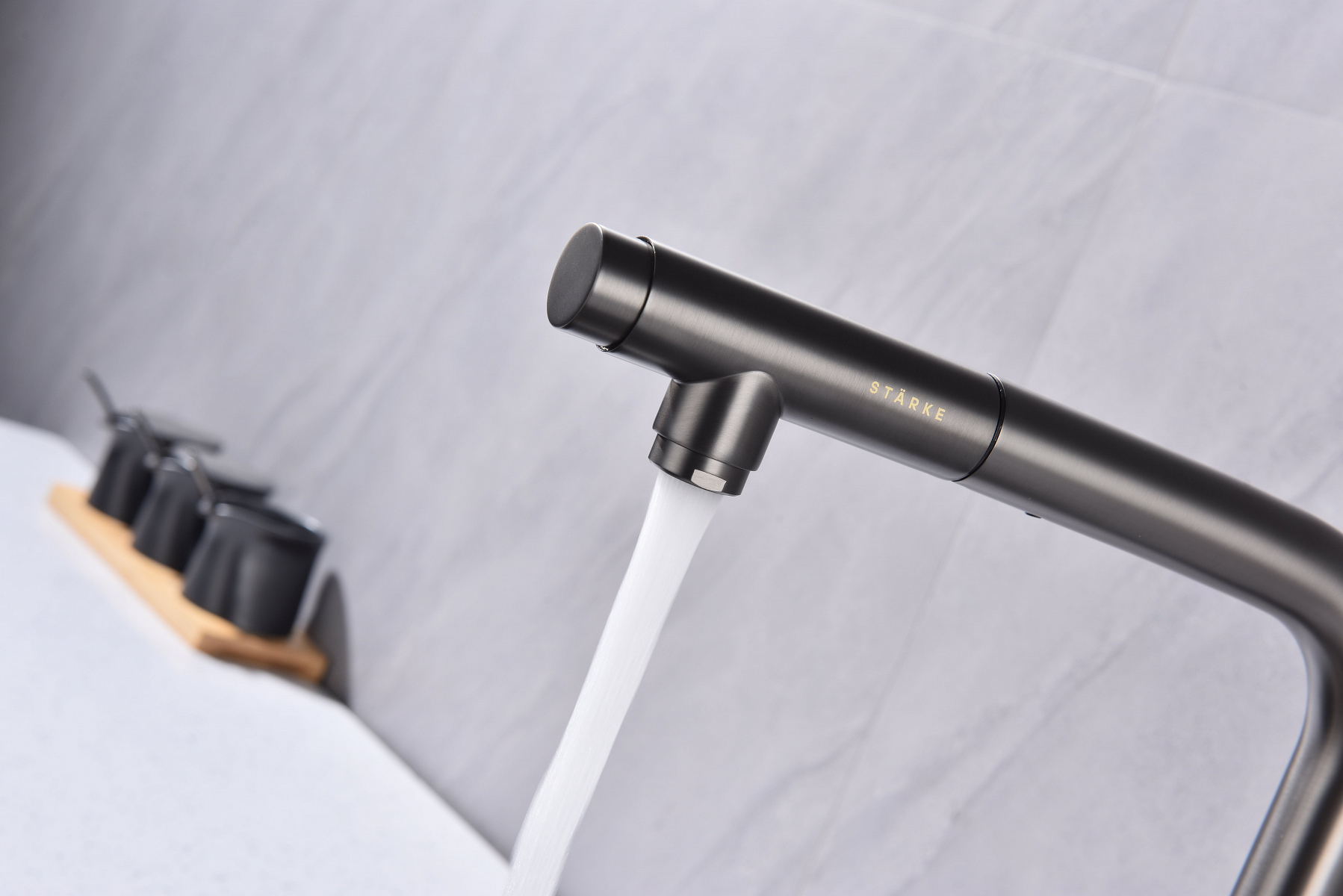 Превью картинка Смеситель для кухни Paulmark URBAN Ur213104-GM Вороненая сталь GM #19