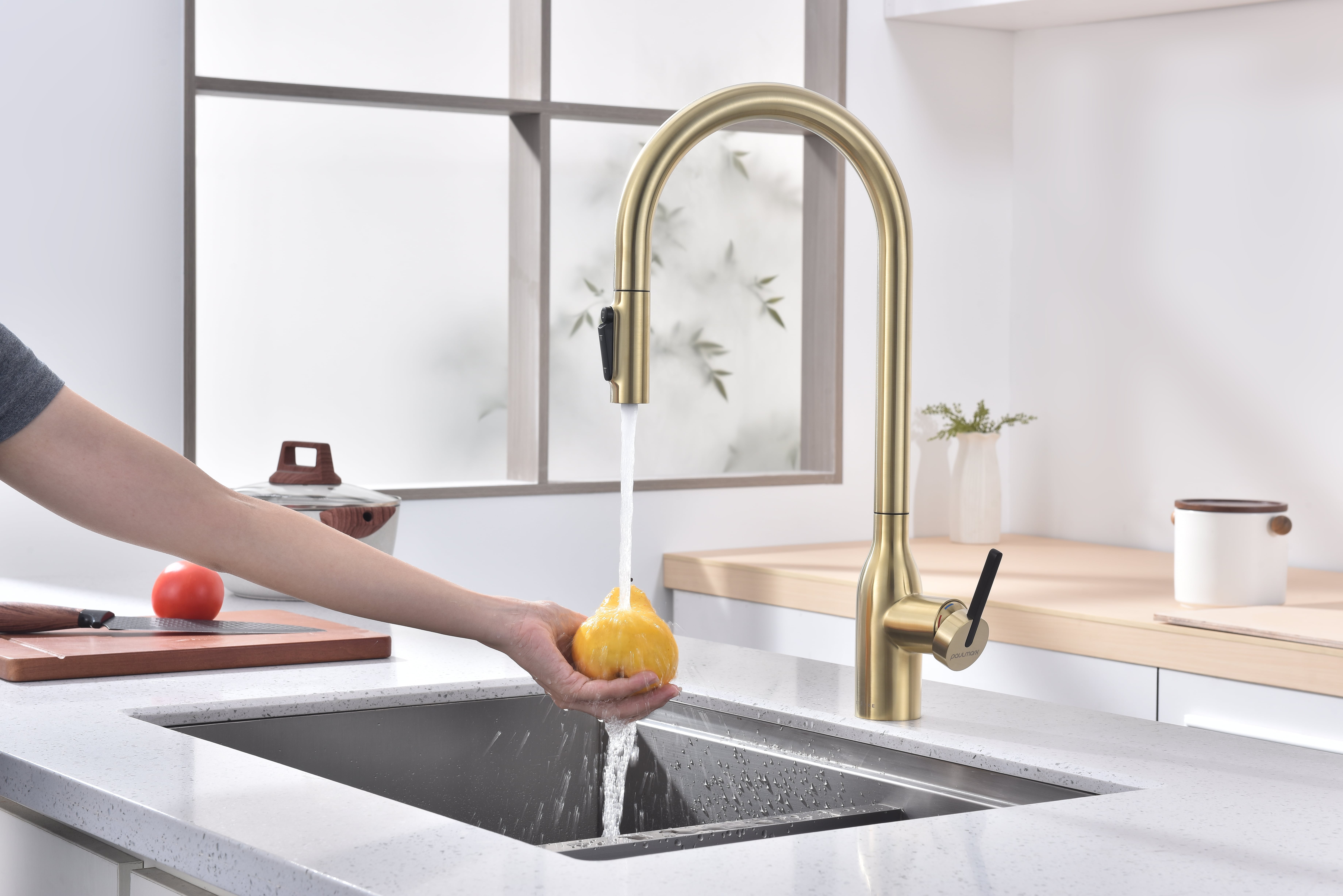 Превью картинка Смеситель для кухни Paulmark UNIVERSAL Un213880-LG Светлое золото #8