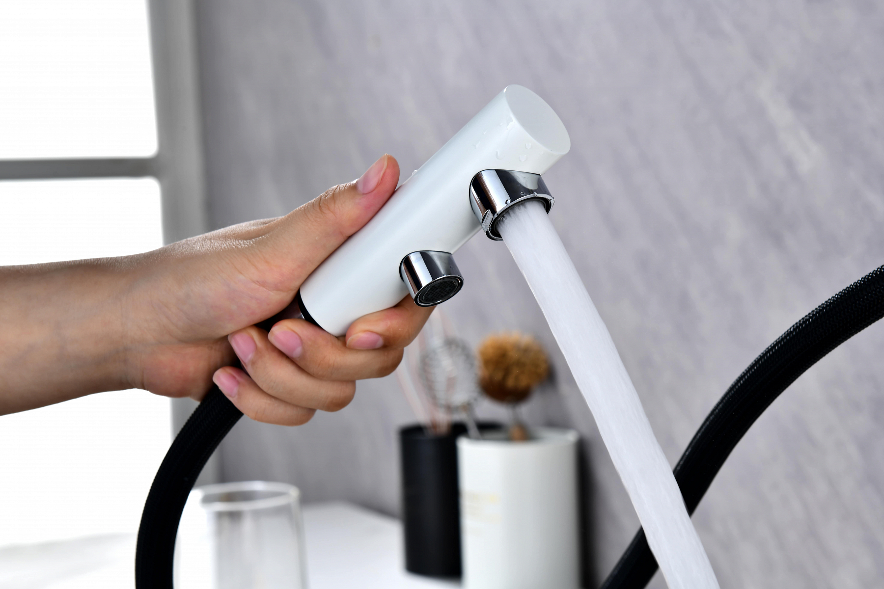 Превью картинка Смеситель для кухни Paulmark SERPENTINE Se213222-WH Белый матовый WH #10