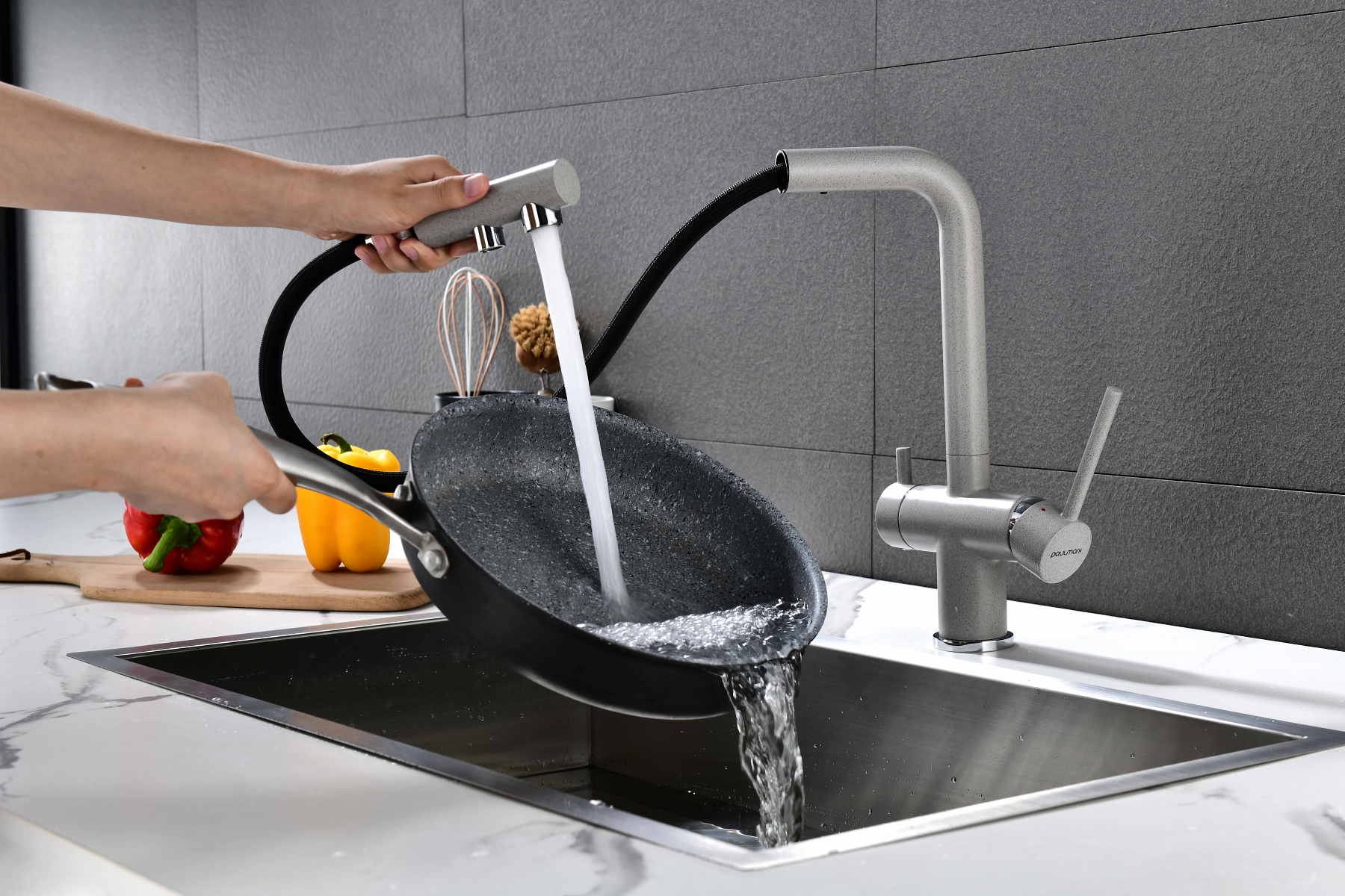 Превью картинка Смеситель для кухни Paulmark SERPENTINE Se213222-DG Графит DG #13