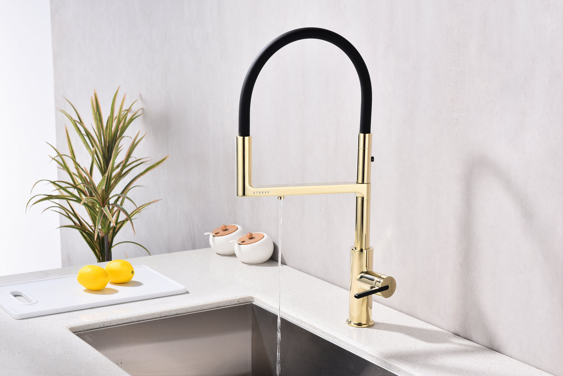 Превью картинка Смеситель для кухни Paulmark TORNADO To213402-G Золото G #4