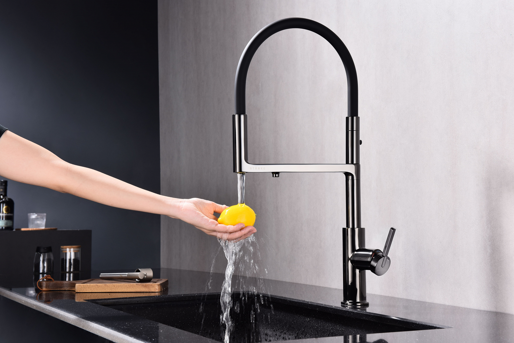 Превью картинка Смеситель для кухни Paulmark TORNADO To213402-GB Глянцевый чёрный Gb #5