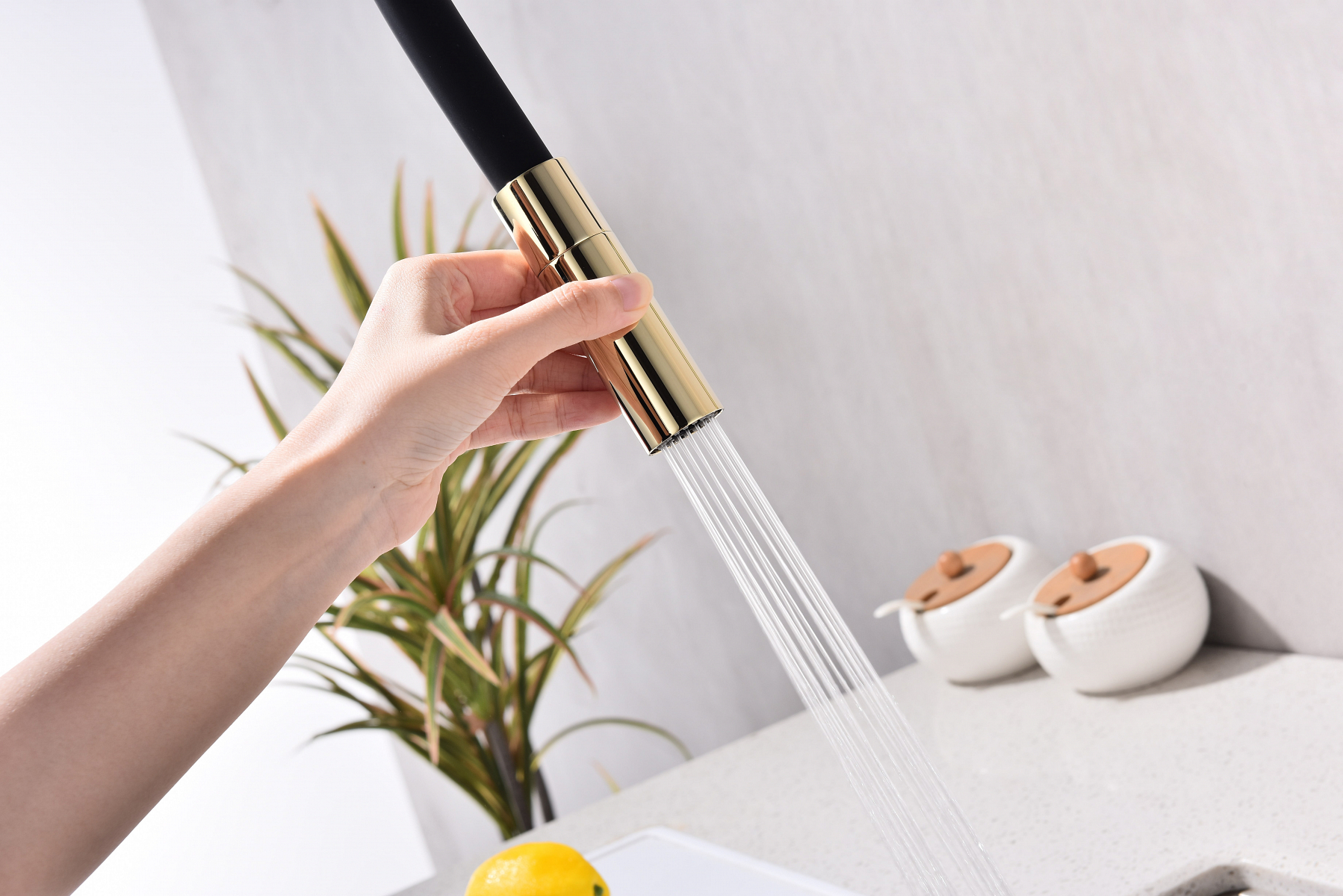 Превью картинка Смеситель для кухни Paulmark TORNADO To213402-G Золото G #7