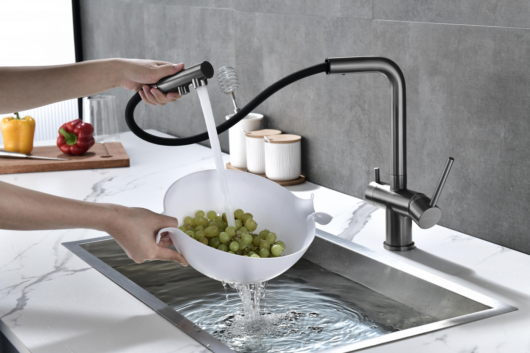 Превью картинка Смеситель для кухни Paulmark SERPENTINE Se213222-GM Вороненая сталь GM #17