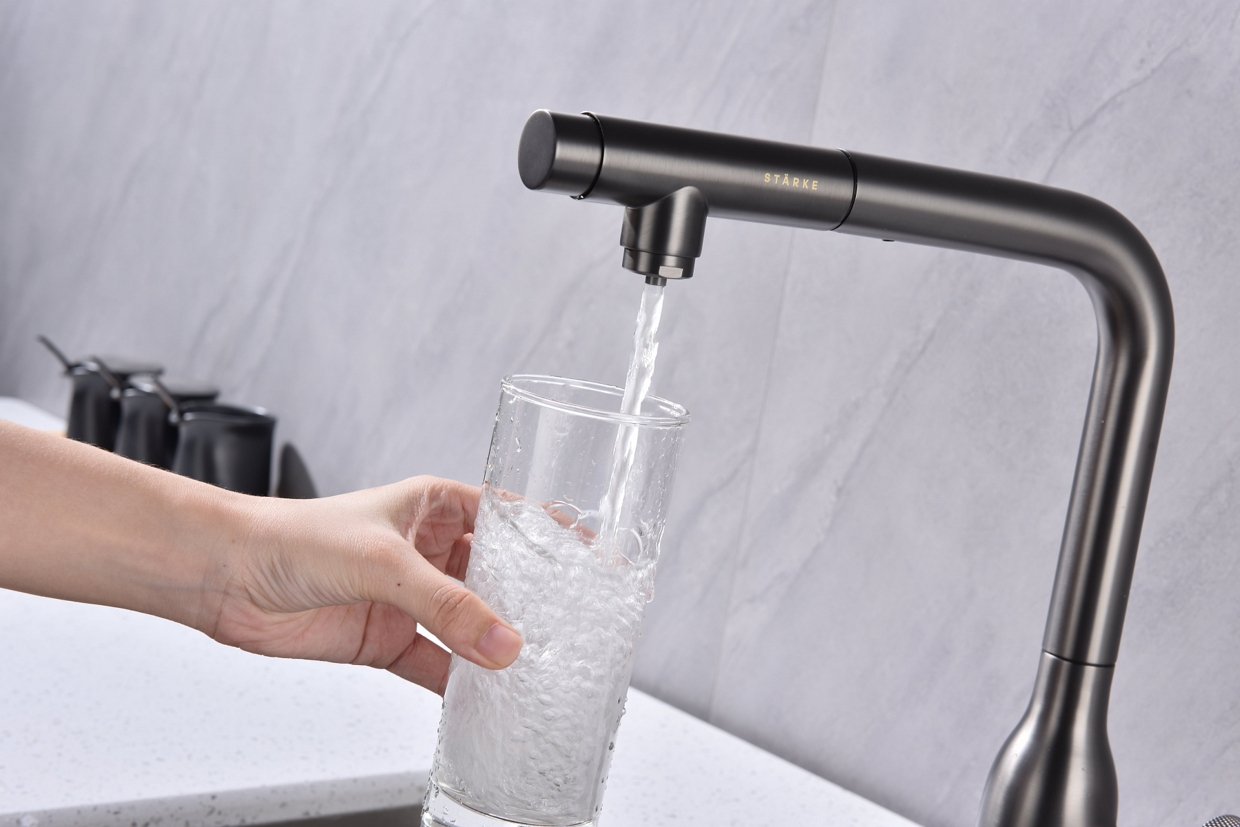 Превью картинка Смеситель для кухни Paulmark URBAN Ur213104-GM Вороненая сталь GM #18