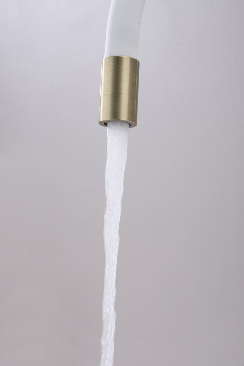 Превью картинка Смеситель для кухни Paulmark SALIX Sa213419-BRw Бронза / белый #8