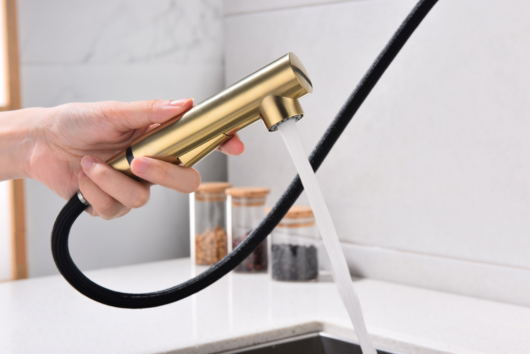 Превью картинка Смеситель для кухни Paulmark NEO Ne214419-LG Светлое золото #8