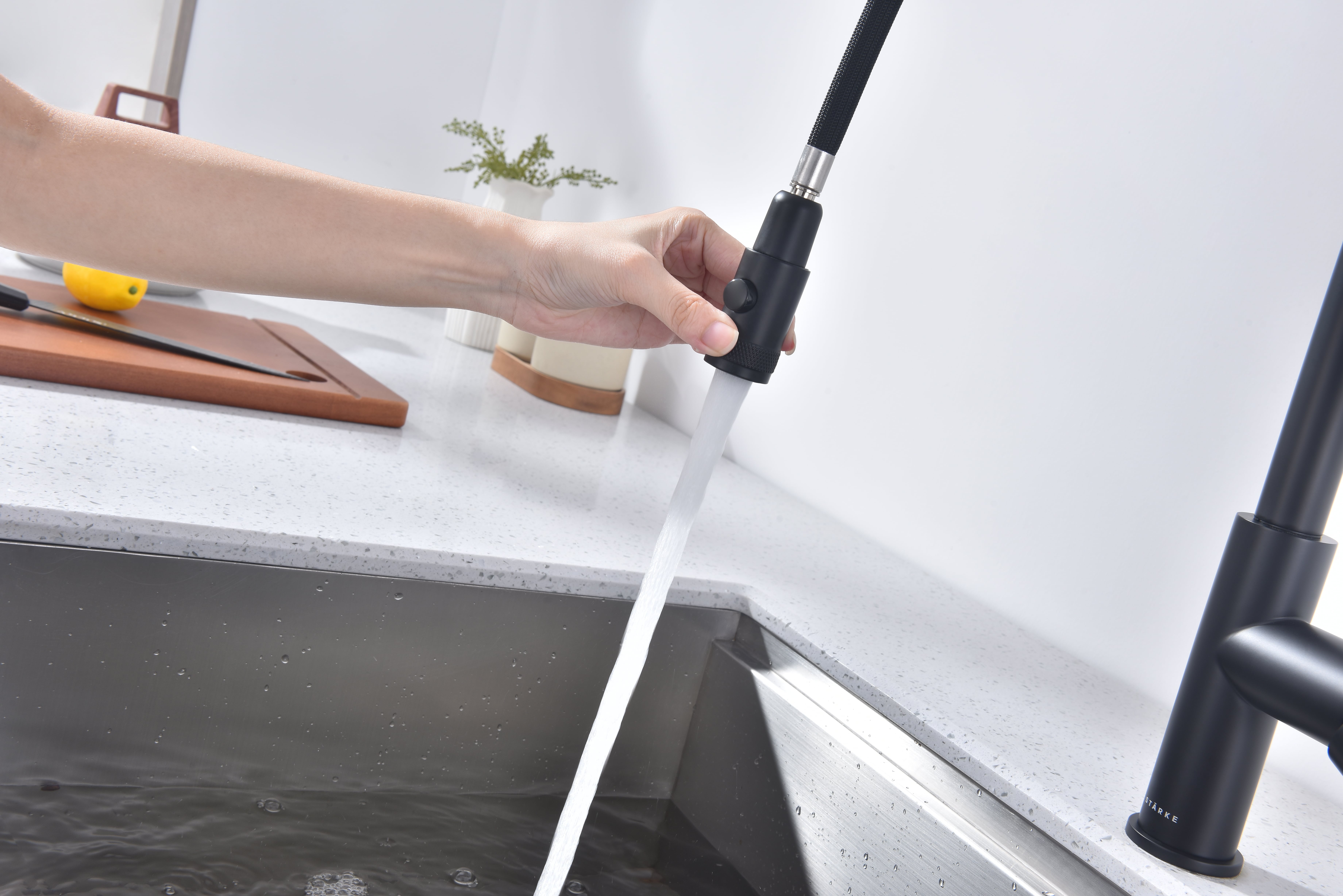 Превью картинка Смеситель для кухни Paulmark GALANT Ga213077-AN Антрацит #13