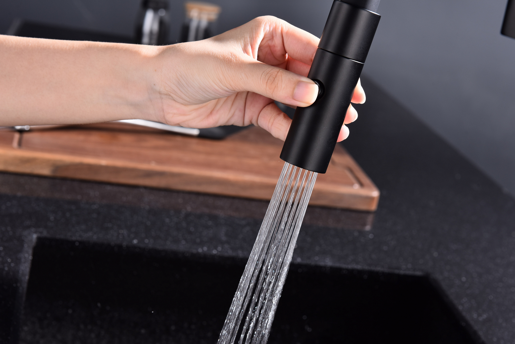 Превью картинка Смеситель для кухни Paulmark TORNADO To213402-AN Антрацит #14