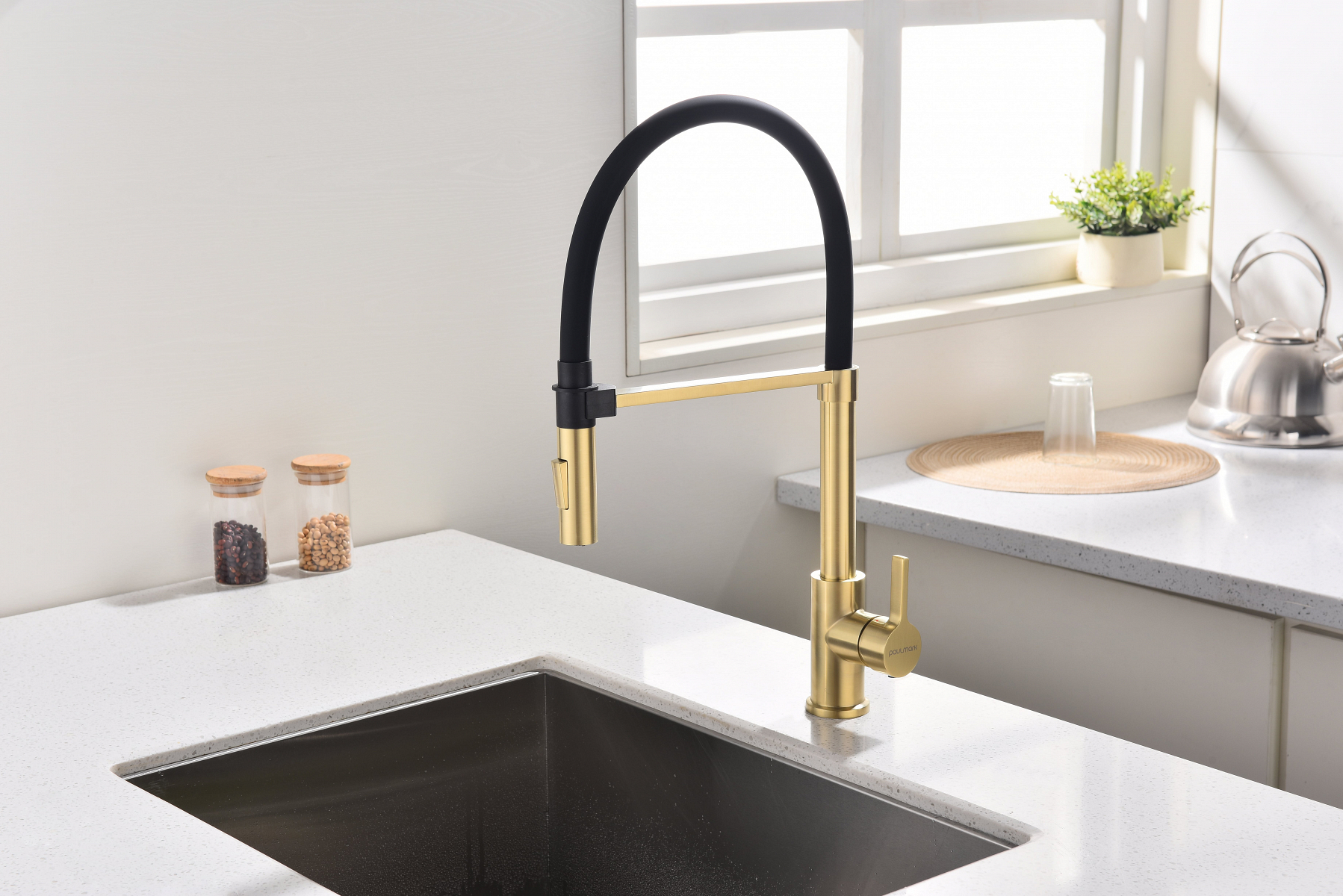 Превью картинка Смеситель для кухни Paulmark HALT Ha214021-LG Светлое золото #4