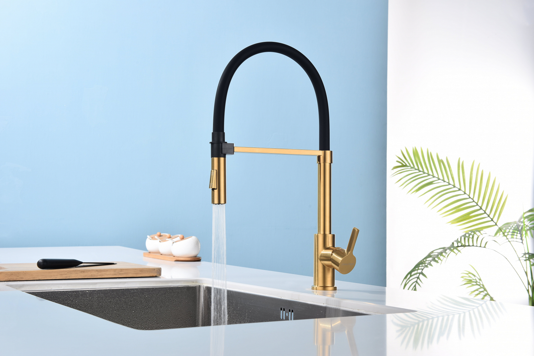 Превью картинка Смеситель для кухни Paulmark HALT Ha214021-BG Брашированное золото BG #8