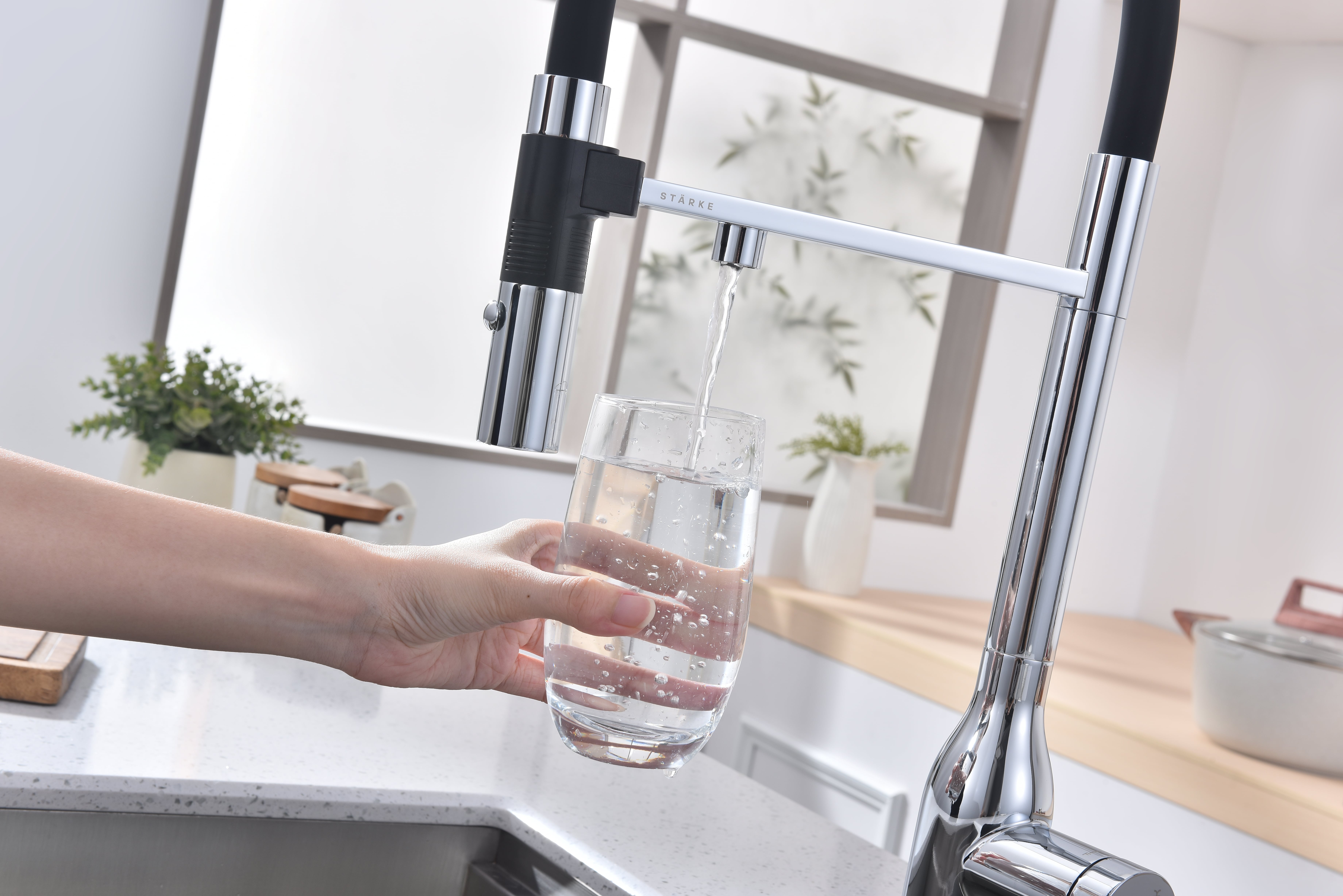 Превью картинка Смеситель для кухни Paulmark MAGNETO ONE Ma213188-CR Хром CR #13