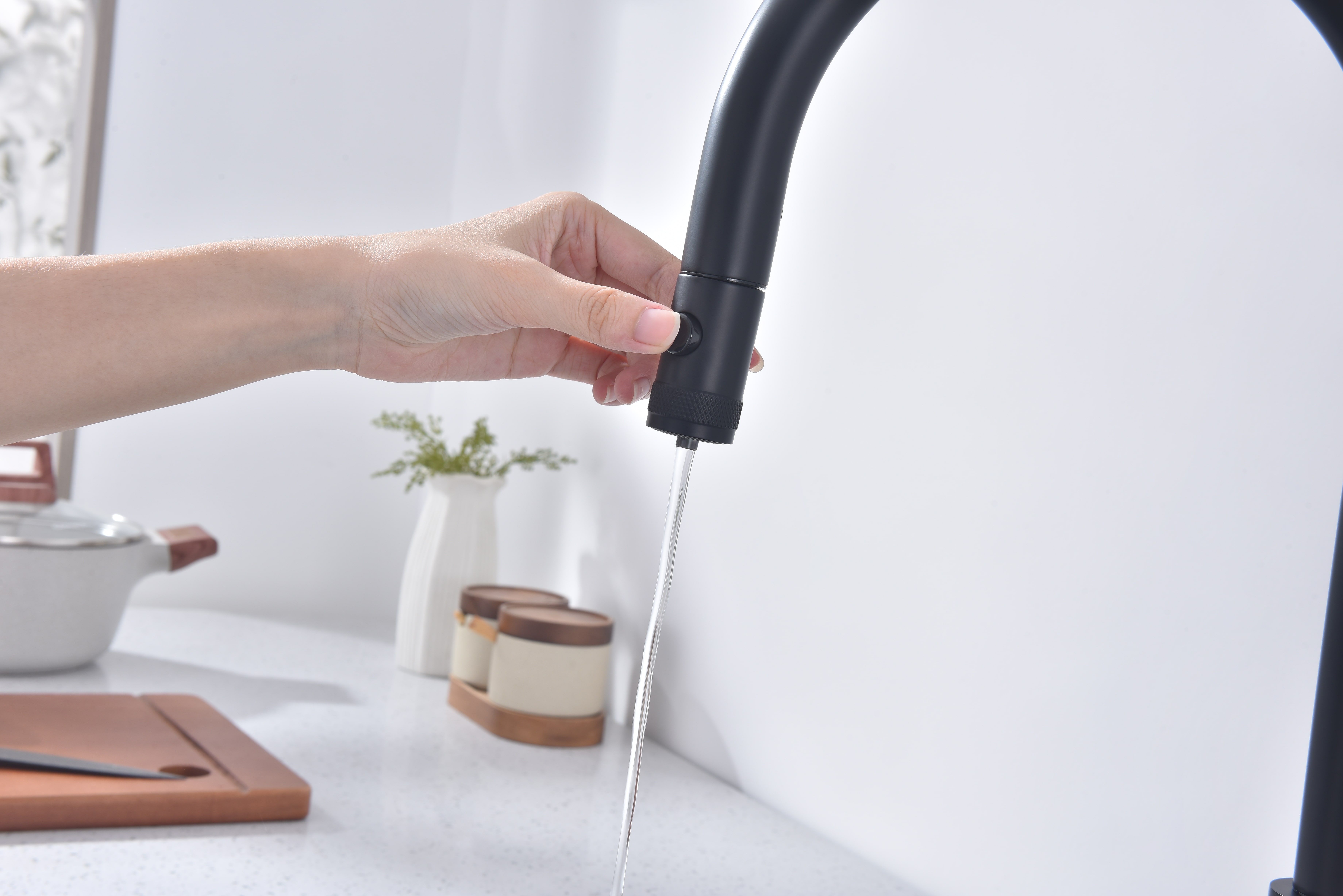 Превью картинка Смеситель для кухни Paulmark GALANT Ga213077-AN Антрацит #10