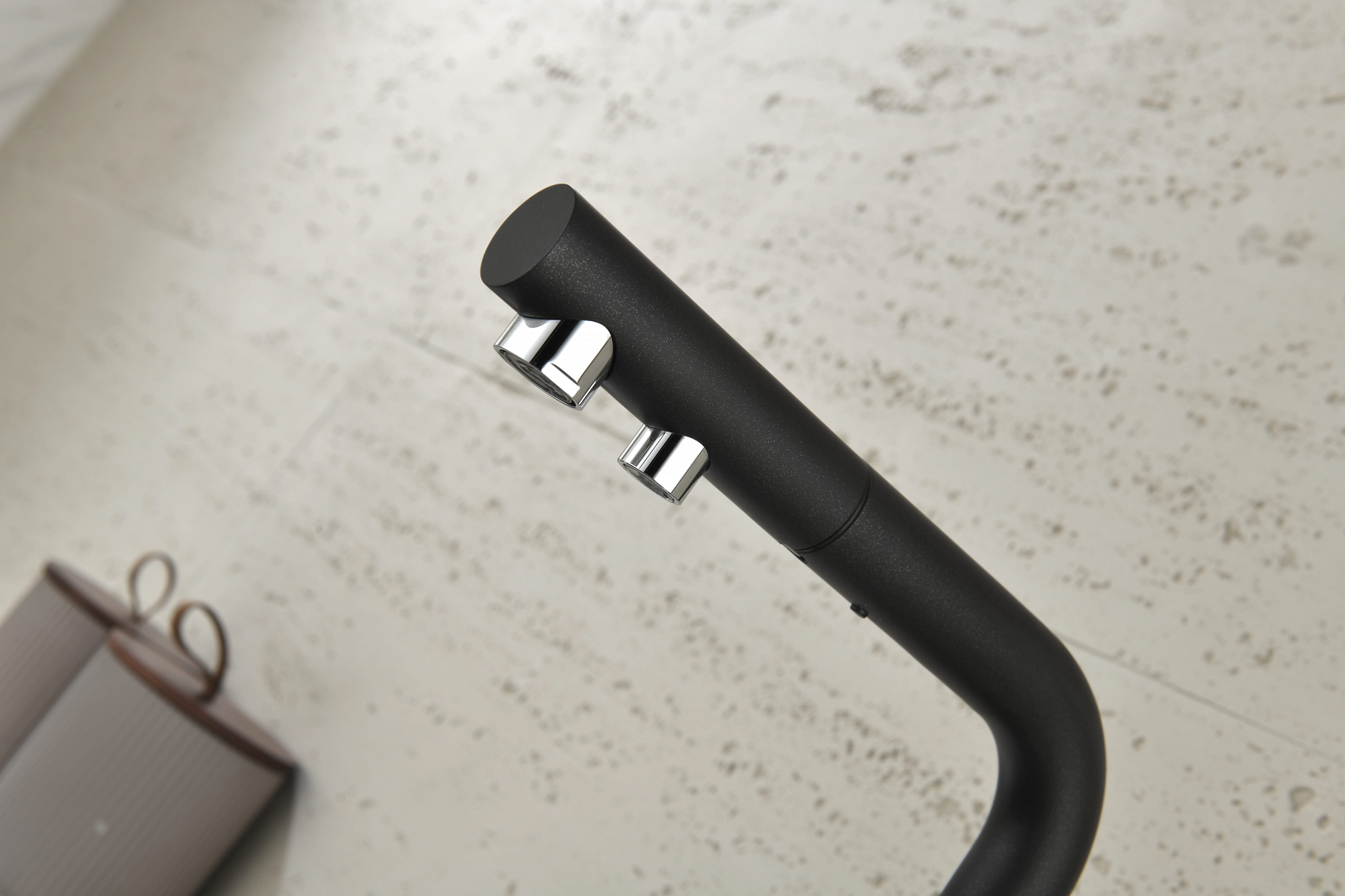 Превью картинка Смеситель для кухни Paulmark SERPENTINE Se213222-BLM Черный #15