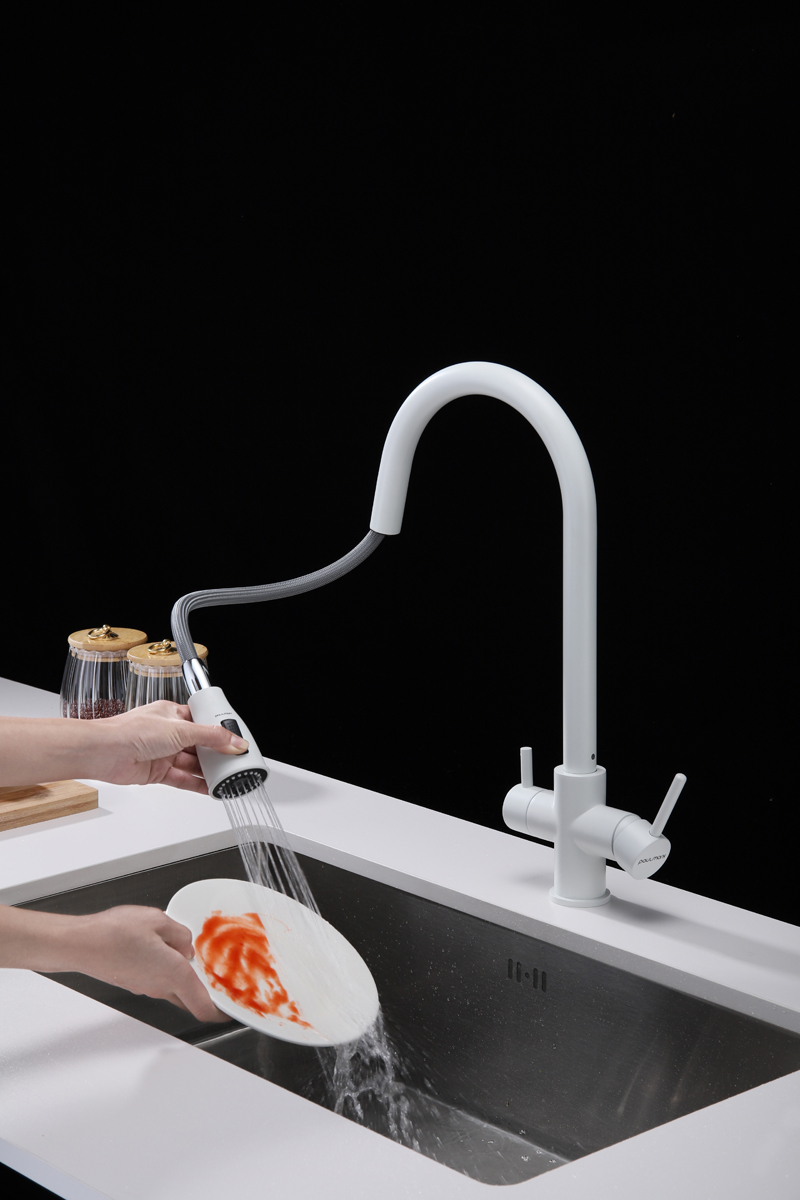 Превью картинка Смеситель для кухни Paulmark LANGE La214212-WH Белый матовый WH #8