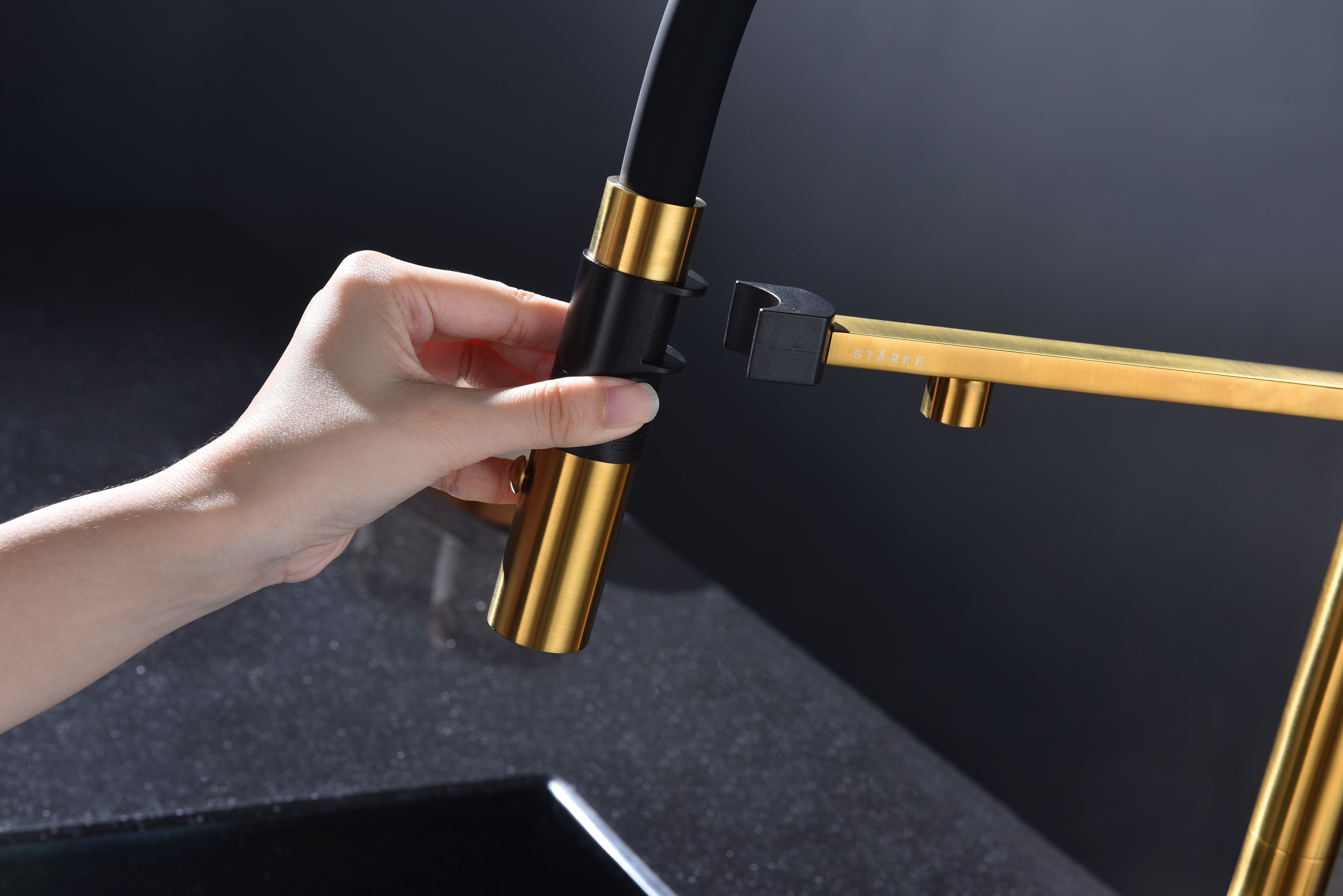 Превью картинка Смеситель для кухни Paulmark MAGNETO ONE Ma213188-BG Брашированное золото BG #10