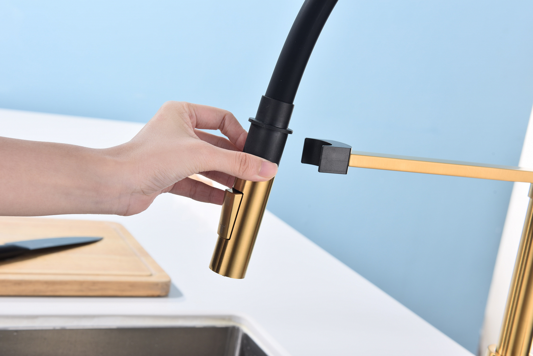 Превью картинка Смеситель для кухни Paulmark HALT Ha214021-BG Брашированное золото BG #10