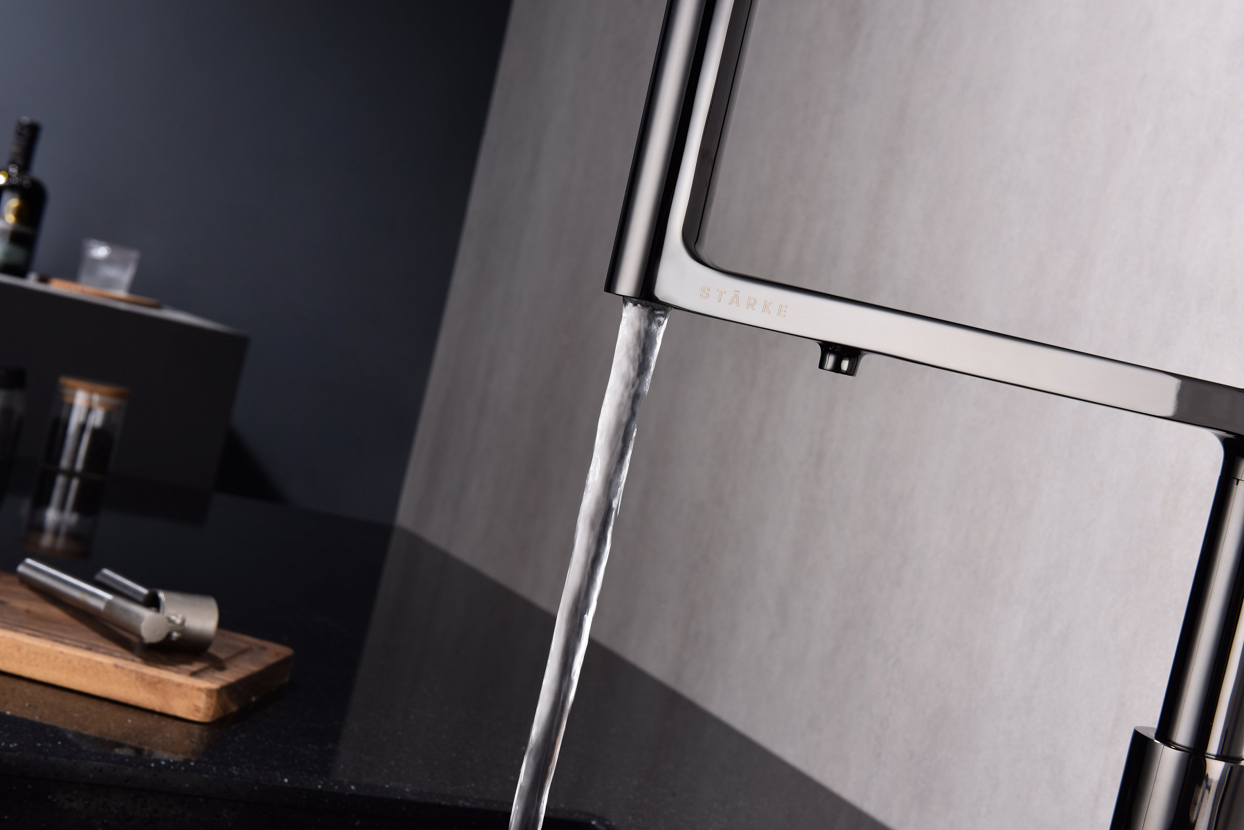 Превью картинка Смеситель для кухни Paulmark TORNADO To213402-GB Глянцевый чёрный Gb #13