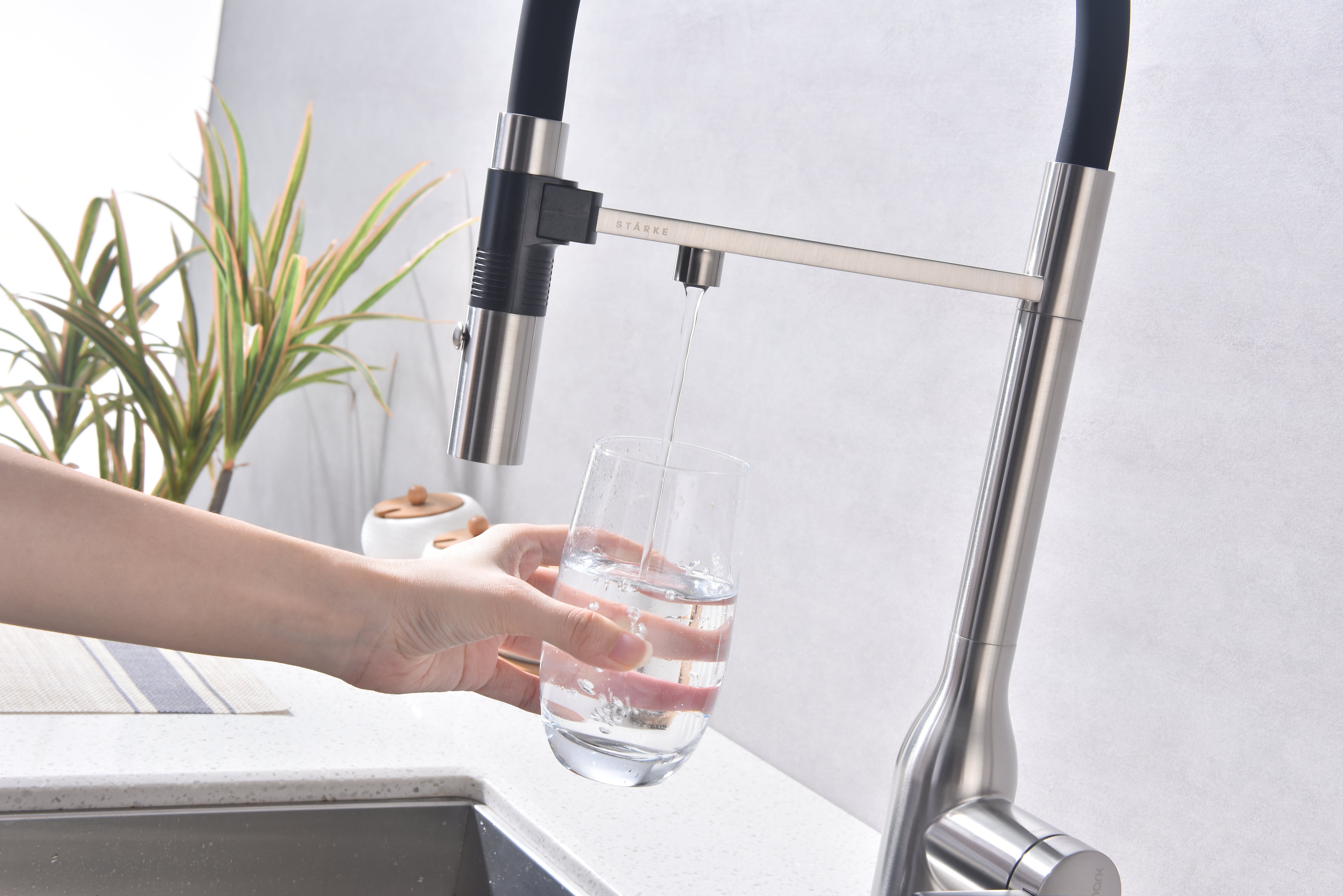 Превью картинка Смеситель для кухни Paulmark MAGNETO ONE Ma213188-BS Брашированная сталь #11