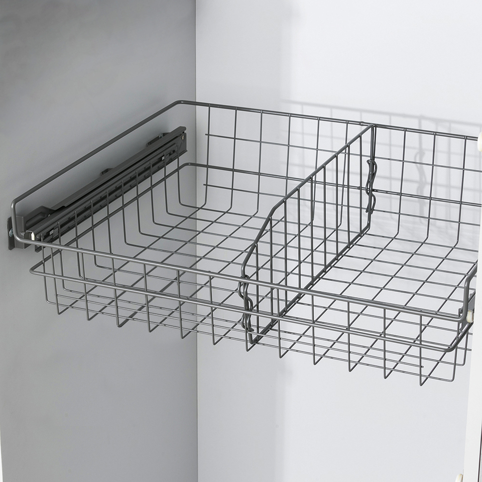 Фото LjM Выдвижная корзина KATRIN с разделителем, ширина 768 мм, высота 140 мм, антрацит