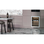 Превью картинка Шкаф винный встраиваемый Meyvel Винный холодильник (шкаф) компрессорный MEYVEL MV46NH-KWT2 #18