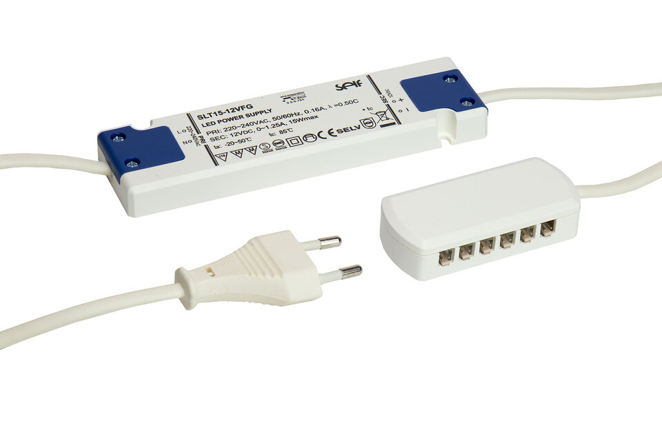 Фото Elettroimpianti Трансформатор ELETTROIMPIANTI, 12 V, 15 W, подключение максимум 6-ти светильников