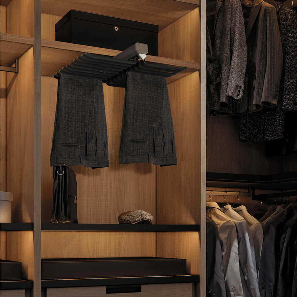 Фото Duslar Выдвижная двойная брючница ANNET, ширина 600 мм, бронза/черный