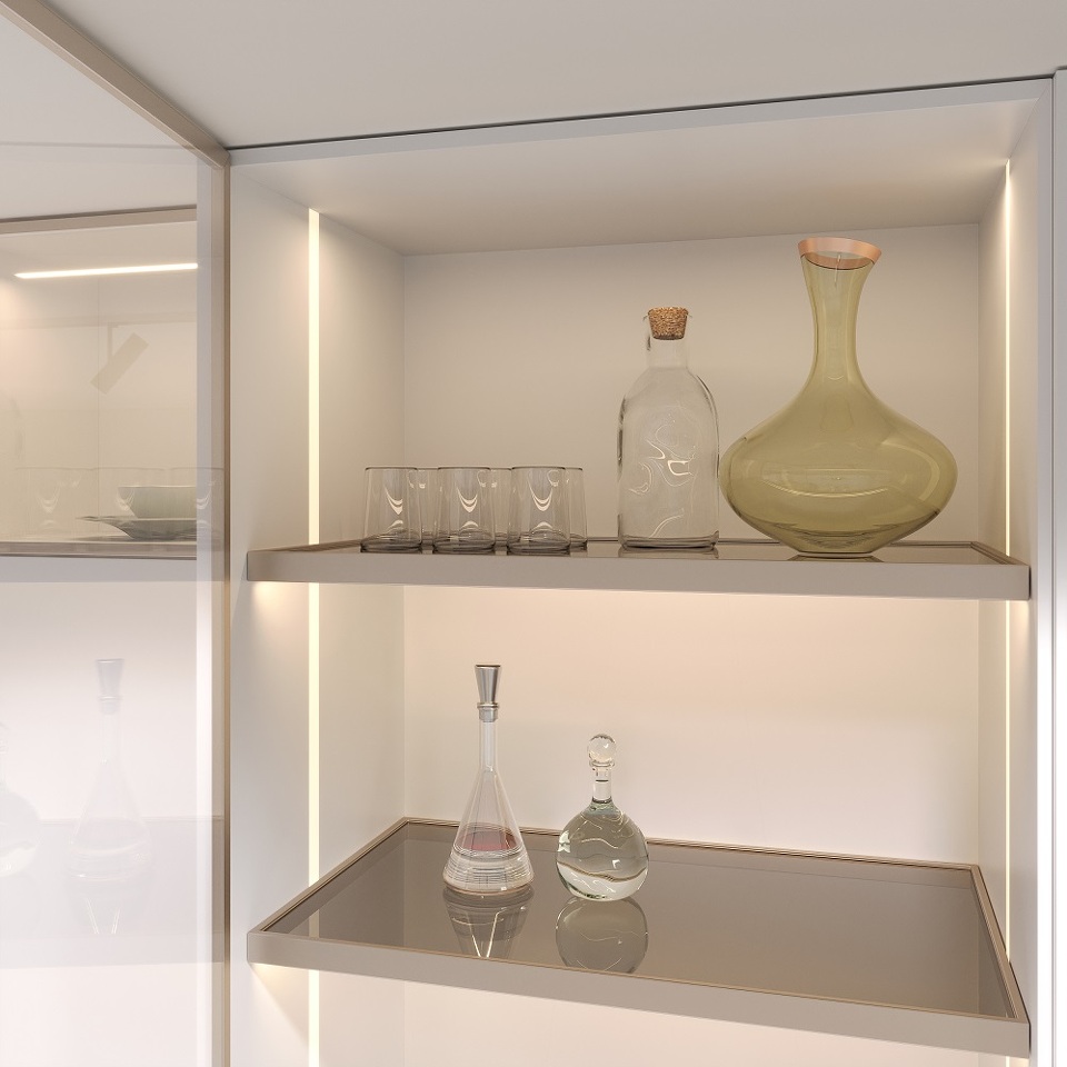 Фото Duslar Полка GLASSIMO с подсветкой из алюминиевого профиля, ширина 467 мм, шампань