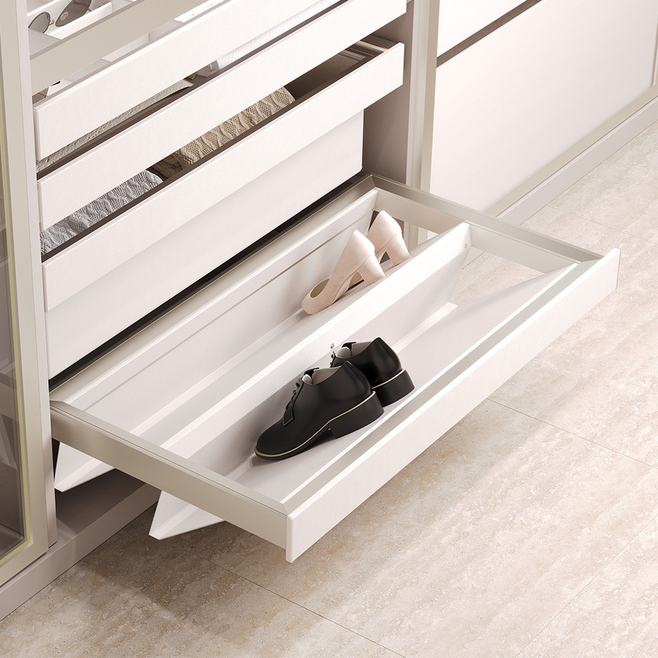 Фото Duslar Выдвижная обувница ELITIUM c кожаными полками, ширина 564 мм, шампань/бежевый